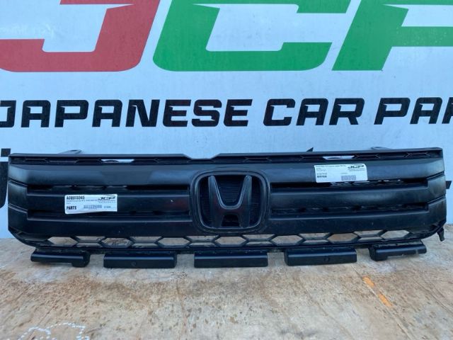 Honda Crossroad RT2 4WD 2007-2010 Grille
