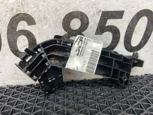 Honda Civic FK2 LF Bumper Retainer