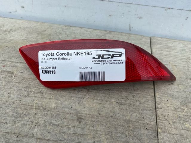 Toyota Corolla NKE165 12-Present RR Bumper Reflector