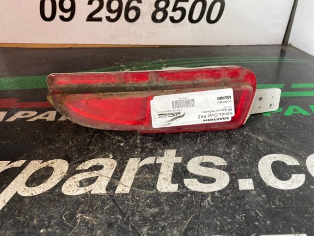 Honda Civic FK2 RR Bumper Reflector
