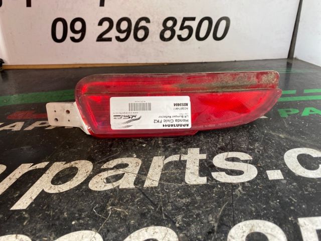Honda Civic FK2 LR Bumper Reflector