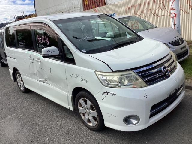 Nissan Serena C25 2005-2010