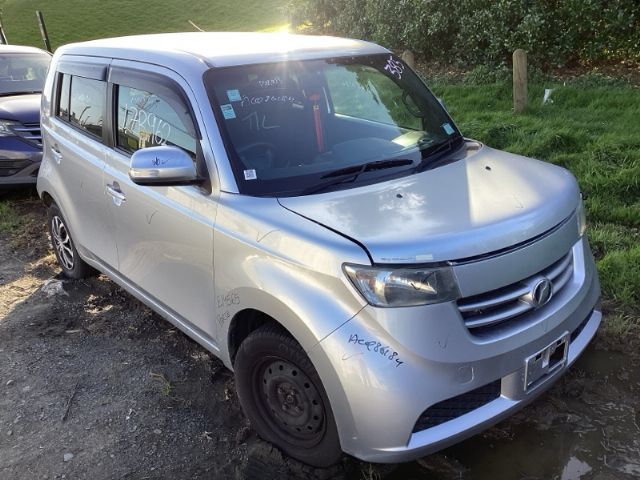 Toyota bB QNC21 2005-2012