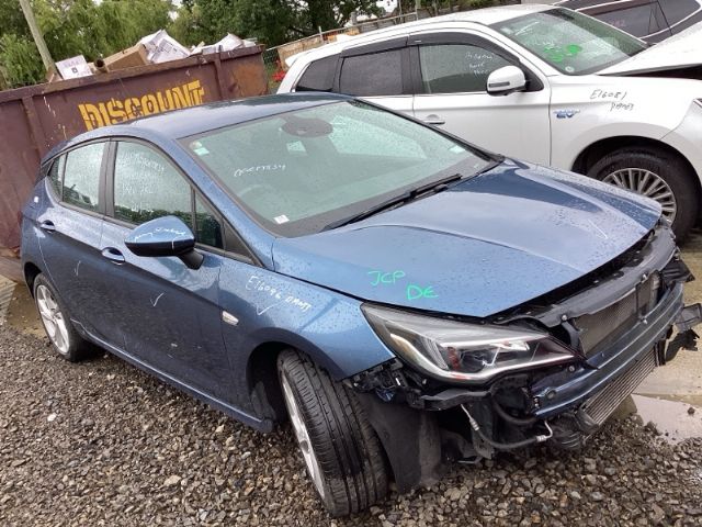Holden Astra BK