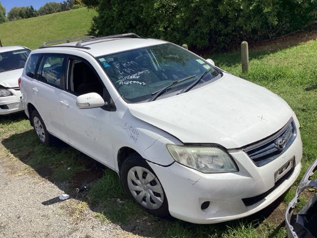 Toyota Corolla NZE141