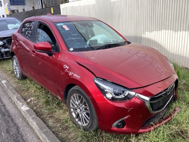 Mazda Mazda2 DJ