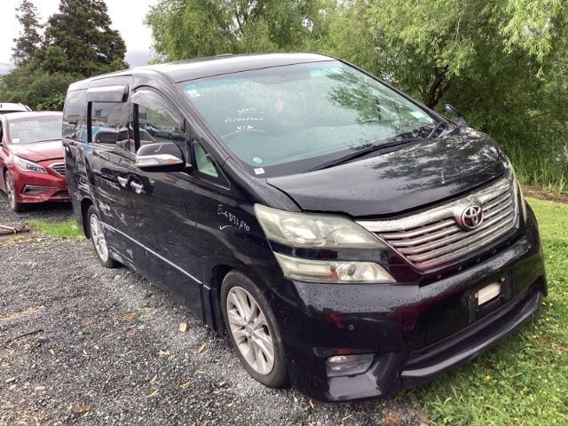 Toyota Vellfire ANH20