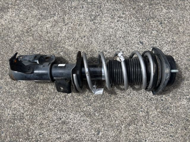 Toyota 86 ZN6AK RF Strut