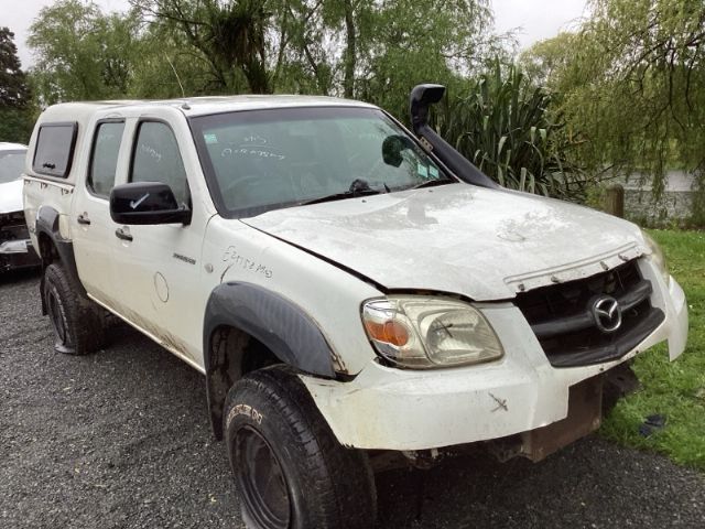 Mazda BT-50 UN 4WD