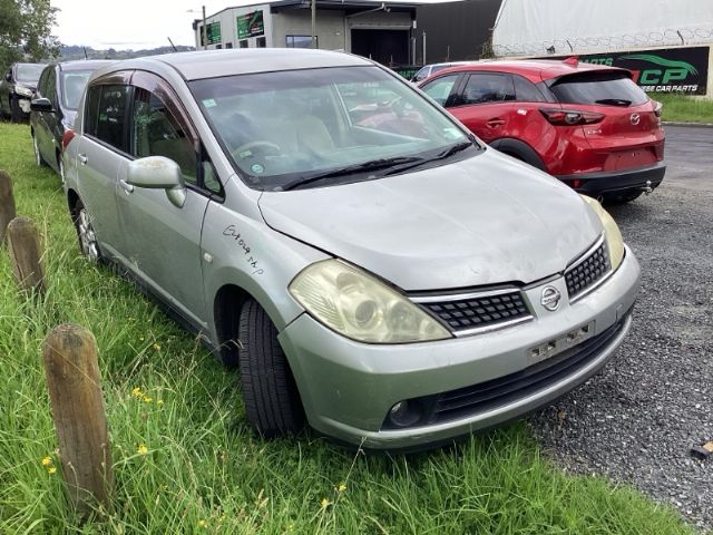 Nissan Tiida C11 2004-2007